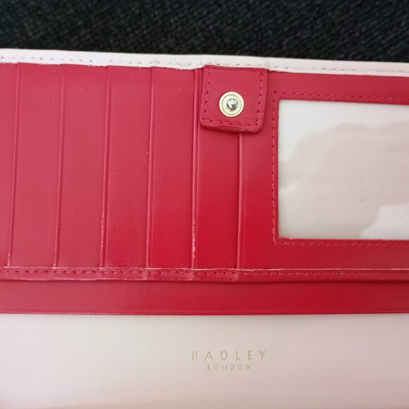 RADLEY LONDON "IN BLOOM" TRIFOLD LEATHER MATINEE WALLET BLUSH BEIGE DOG/FLOWERS - Picture 4 of 5